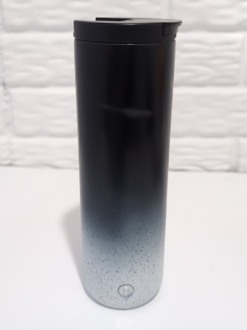Starbucks Gradient Ombre Speckle Stainless Steel Tumbler 20oz Black & White